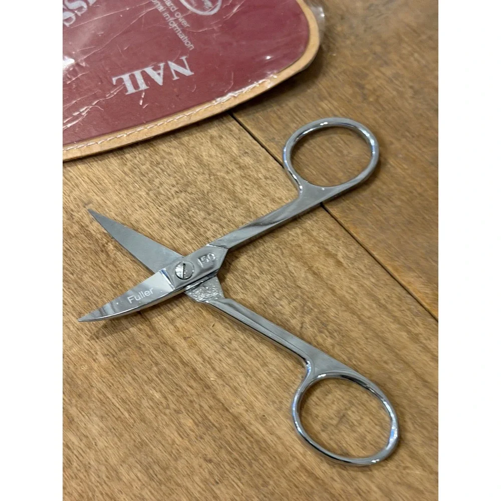 Fuller Brush 150 Vintage Nail Scissors Curved Blade with  Case